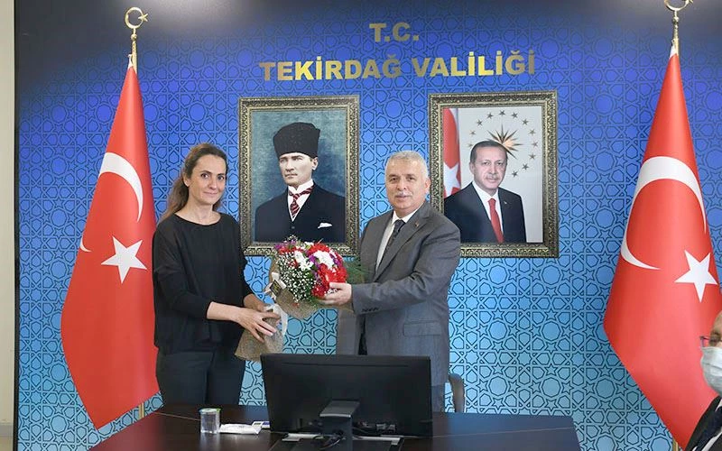 İNSAN HAKLARI KURULU ÜYELERİ’NDEN VALİ AZİZ YILDIRIM’A ZİYARET