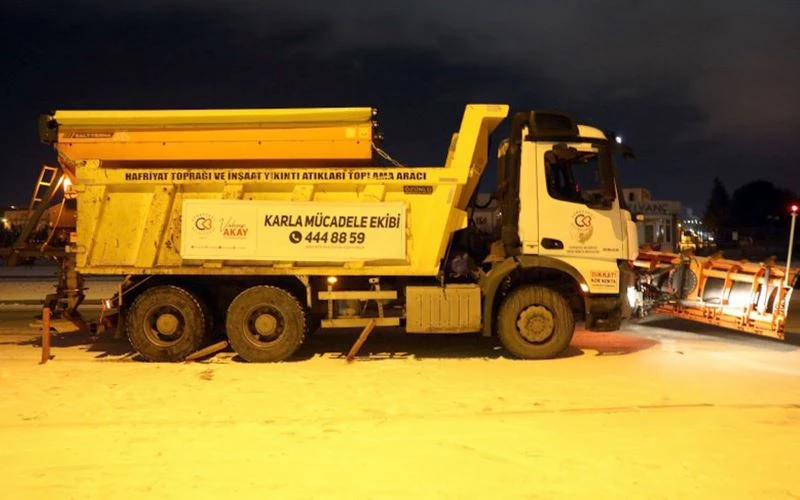 ÇERKEZKÖY KAR VE BUZLANMAYA KARŞI TEYAKKUZ HALİNDE