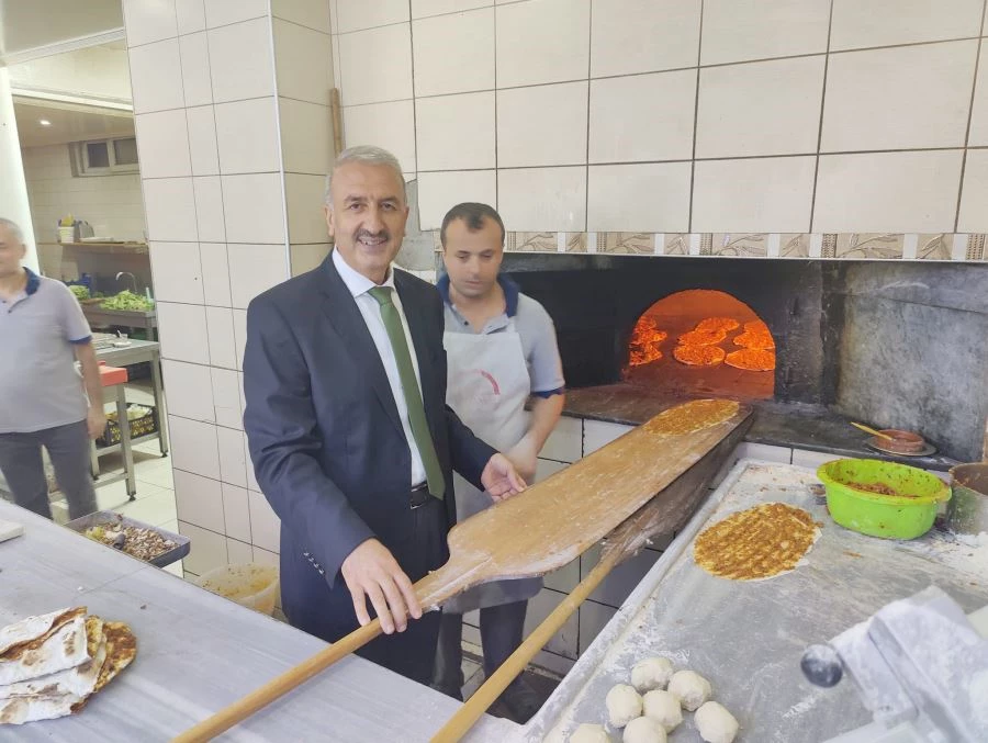 YEŞİL LİSTE SAHAYA ÇIKTI, KARADENİZ EKMEK PİŞİRDİ