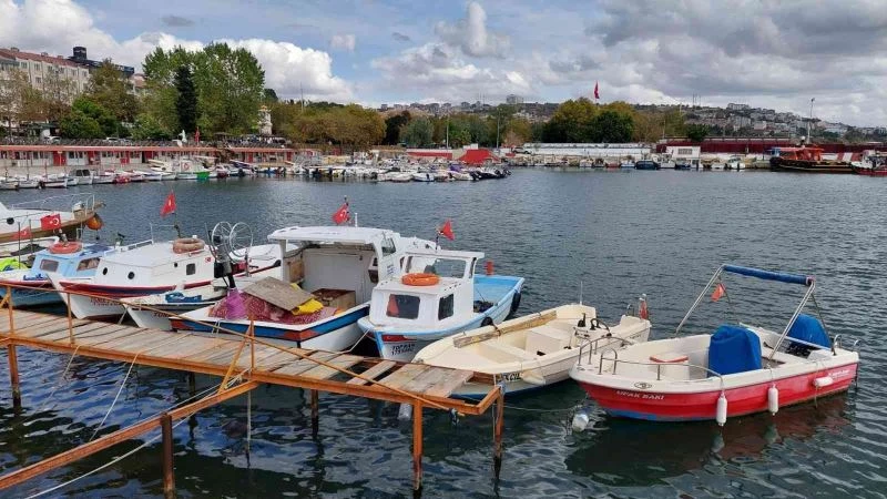 BALIKÇILARIN POYRAZ ESARETİ: 1 HAFTADIR AÇILAMIYOR