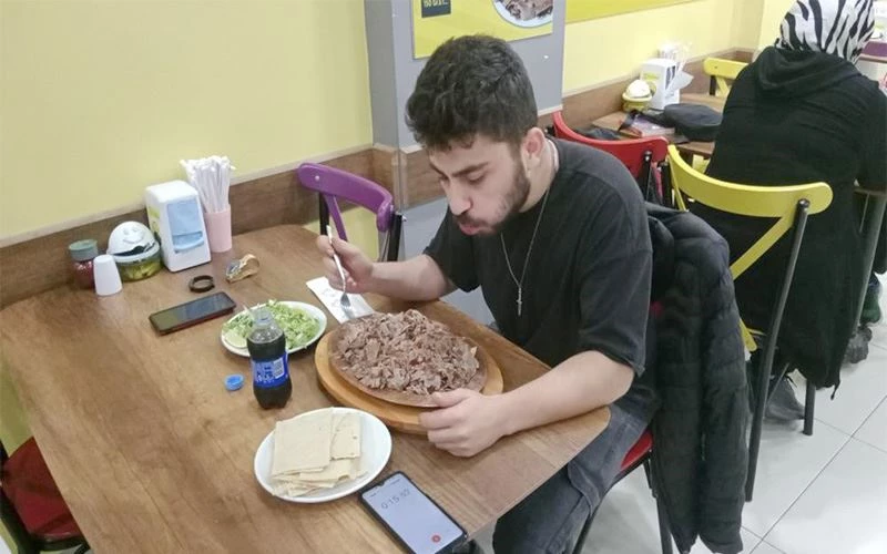 ALTIN ÖDÜLLÜ 2.5 KİLO DÖNER YARIŞMASINDA KAZANAN YOK