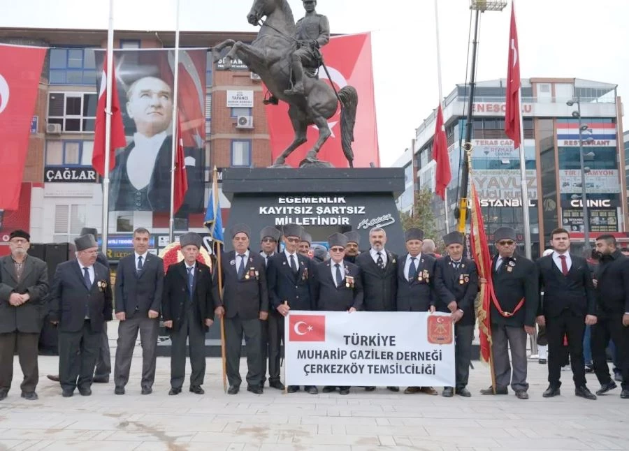 GAZİLERDEN AHMET ÇETİN’E SEVGİ YUMAĞI