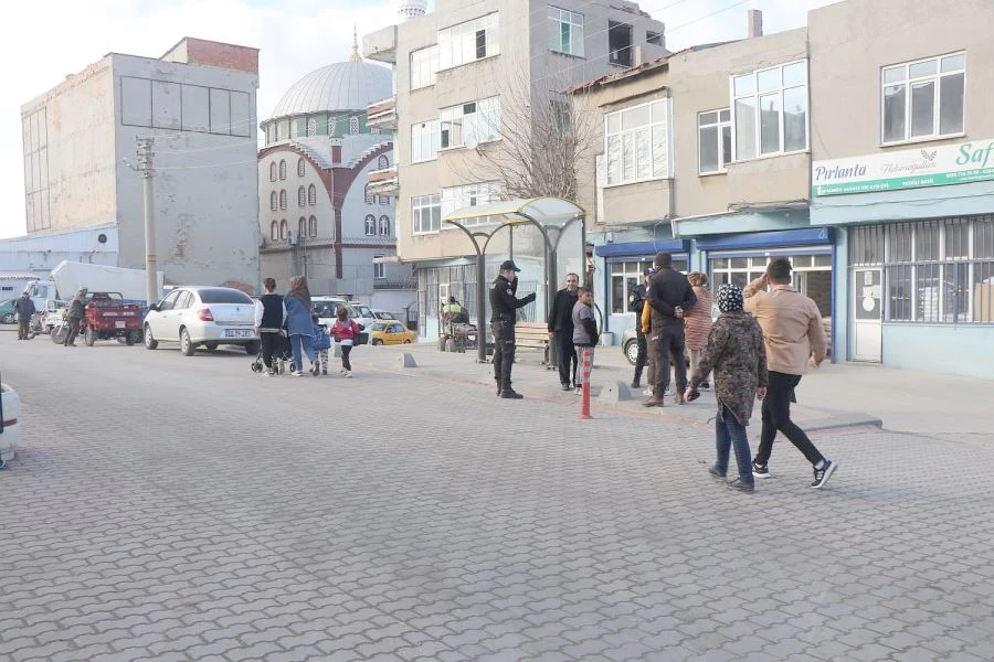 HUZUR VE GÜVEN UYGULAMASINDA ÇOCUK İSTİSMARCISI YAKALANDI