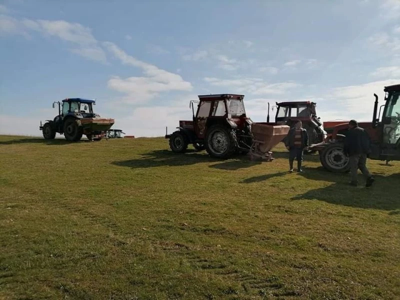 MERAYA 10 TON GÜBRE ATILDI