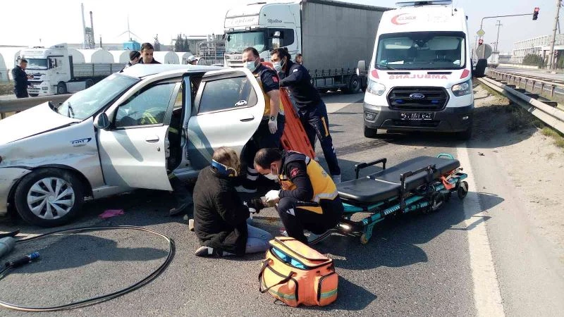 HATALI DÖNÜŞ FACİAYLA SONUÇLANDI: BABA VE OĞLUNU ÖLÜM AYIRDI 