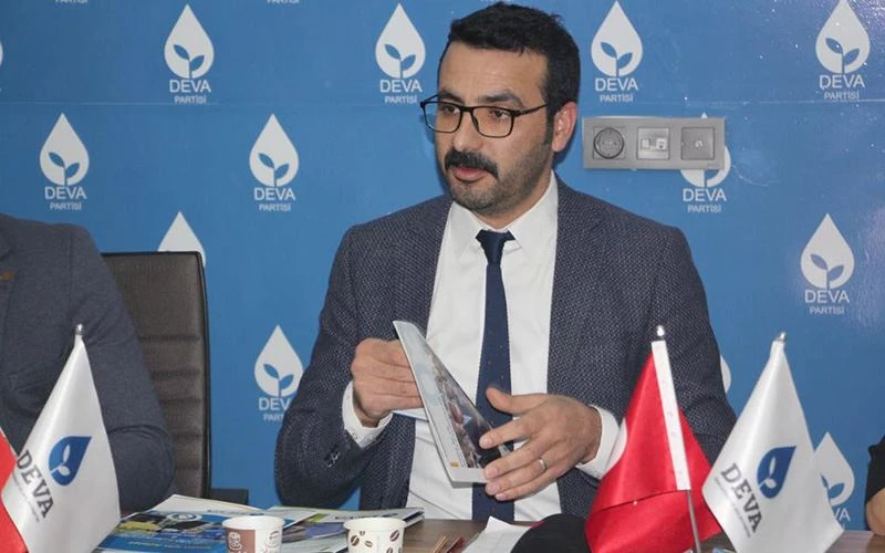 DEVA PARTİSİ, YEREL YÖNETİMLER EYLEM PLANINI AÇIKLADI: YETKİ MERKEZDEN YERELE DEVREDİLECEK 