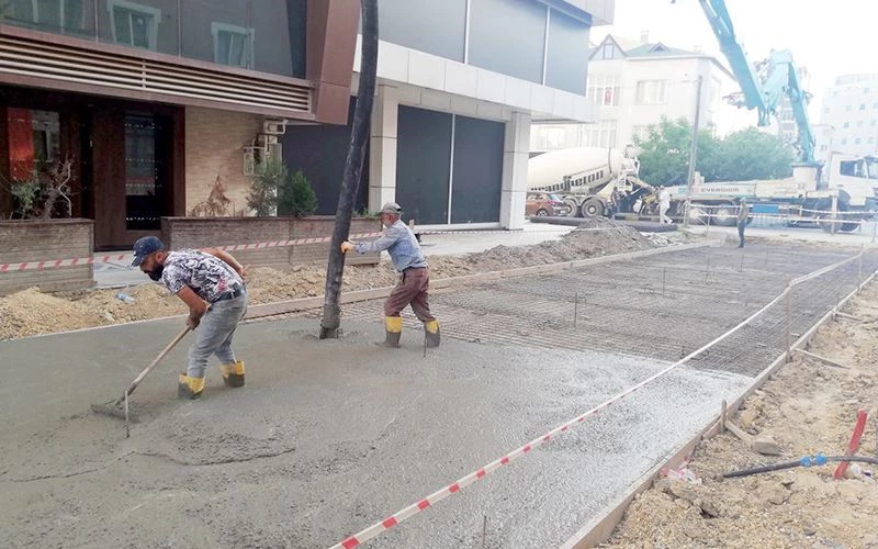 KÜPDERE SOKAK’TA BETON YOL YAPIMI TAMAMLANDI