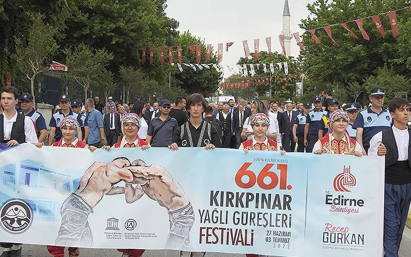 661. TARİHİ KIRKPINAR YAĞLI GÜREŞLERİ