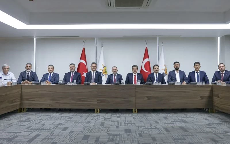 AK PARTİ GRUP BAŞKANVEKİLLERİNDEN ORTAK AÇIKLAMA  