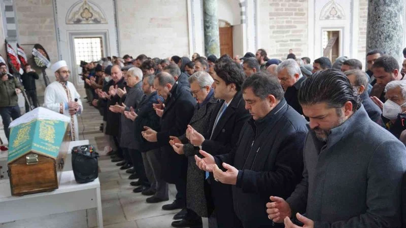 ESKİ MİLLİ OKÇU NİLGÜN ÖZBAŞ KOBAK, SON YOLCULUĞUNA UĞURLANDI