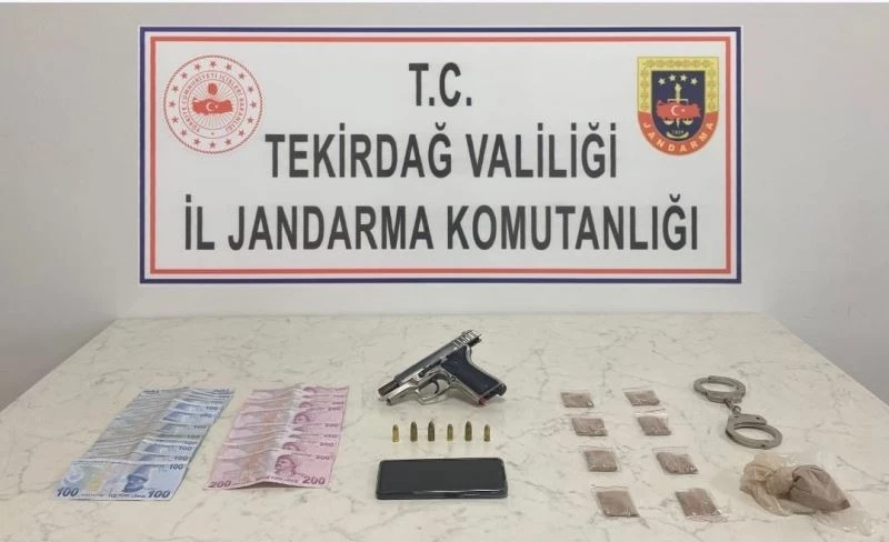 JANDARMADAN UYUŞTURUCU OPERASYONU: 4 GÖZALTI