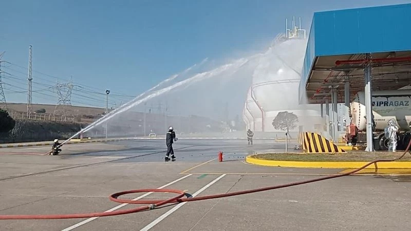 GAZ TESİSİNDE BÜYÜK ENDÜSTRİYEL KAZA TATBİKATI