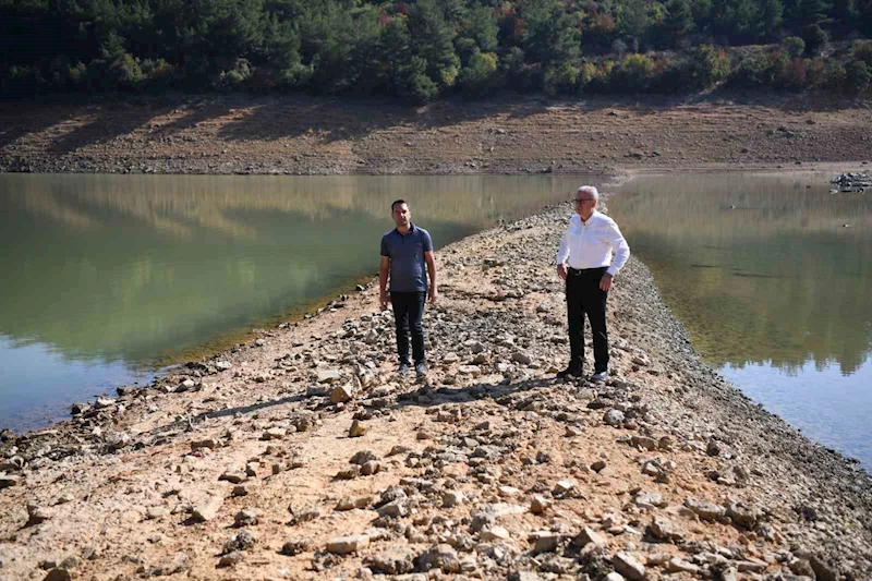 İLÇENİN 20 GÜNLÜK SUYU KALDI