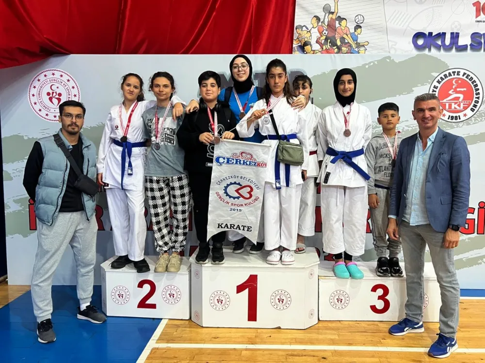 ÇERKEZKÖY’ÜN KARATE TAKIMI 7 MADALYA KAZANDI