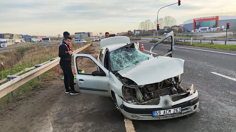 ÇERKEZKÖY’DE KAMYON, OTOMOBİLE ÇARPTI: 1 ÖLÜ,  2 YARALI