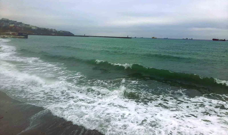 MARMARA’DA DENİZ ULAŞIMINA POYRAZ ENGELİ