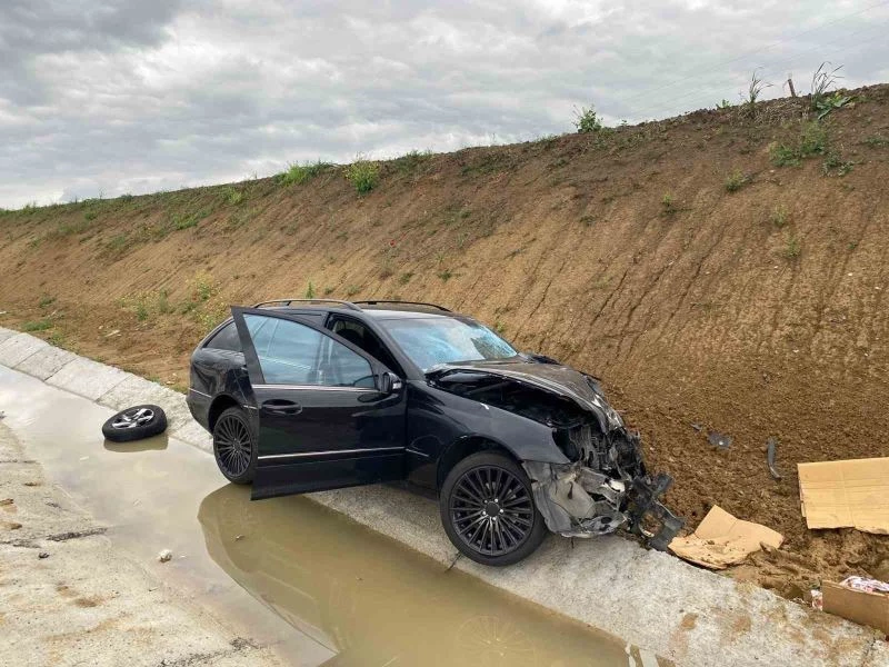 TEKİRDAĞ’DA TRAFİK KAZASI: 1 ÖLÜ, 2 YARALI