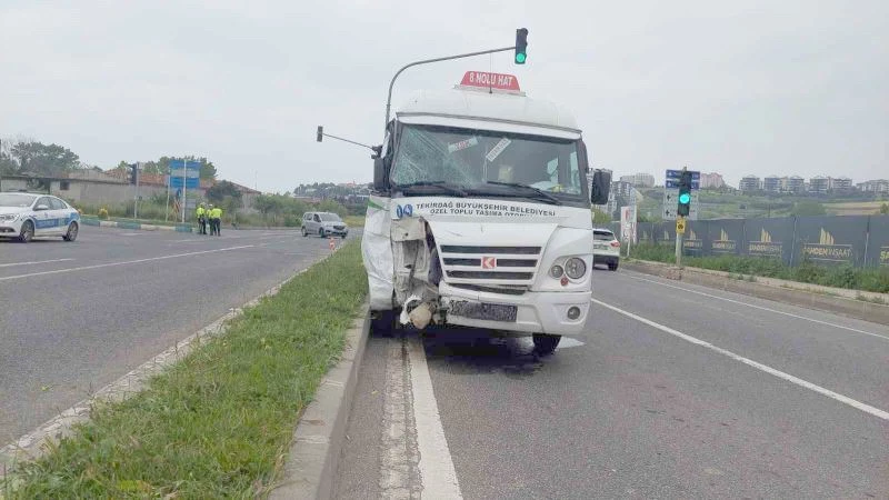 TEKİRDAĞ’DA ÖZEL TOPLU TAŞIMA ARACI KAZASI: 7 YARALI