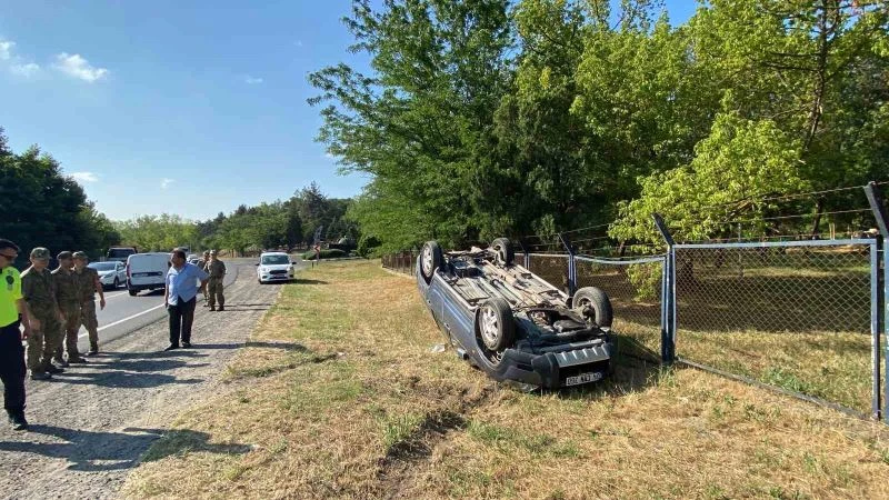 TAKLA ATAN ARAÇTA EMNİYET KEMERİ KURTARDI