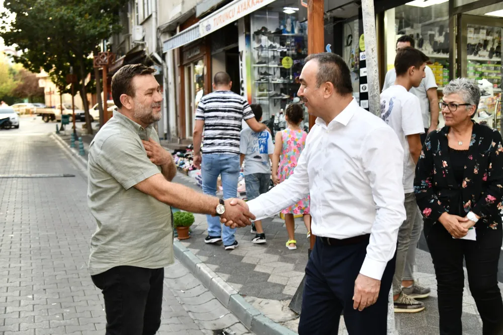 VALİ SOYTÜRK AYAĞININ TOZUYLA ESNAF ZİYARETİNE ÇIKTI