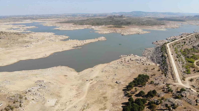 EDİRNE’NİN İÇME SUYUNU SAĞLAYAN KAYALIKÖY BARAJINDA DİKKAT ÇEKEN DÜŞÜŞ