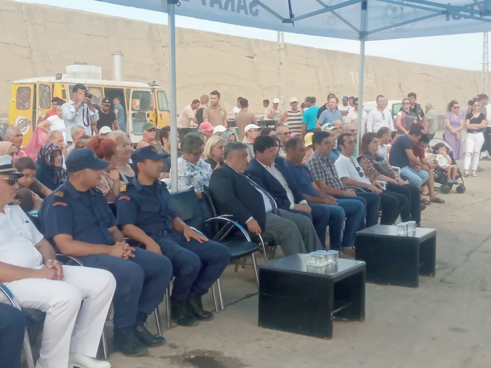 BALIK SEZONUNUN AÇILIŞI BEDAVA BALIK EKMEK İLE KUTLANDI