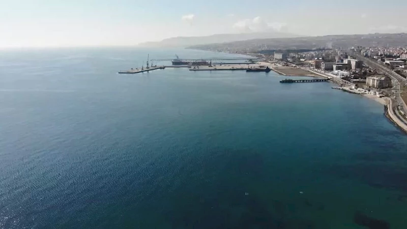 TEKİRDAĞ’DA ŞEHRİN DENİZLE BAĞLANTISI KESİLİYOR