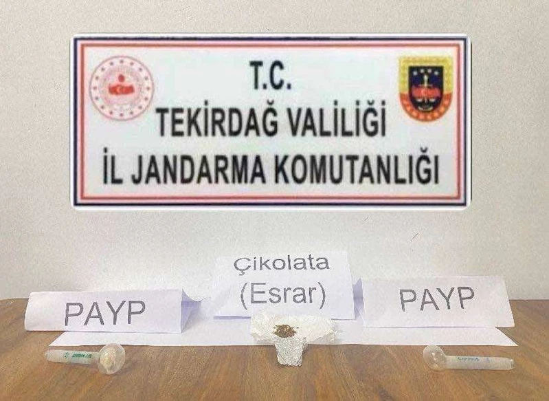 TEKİRDAĞ’DA ÇEŞİTLİ OPERASYONLARDA SİLAH, TÜTÜN VE UYUŞTURUCU ELE GEÇİRİLDİ