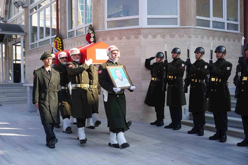 EDİRNE’DE KIBRIS GAZİSİ TÖRENLE SON YOLCULUĞUNA UĞURLANDI