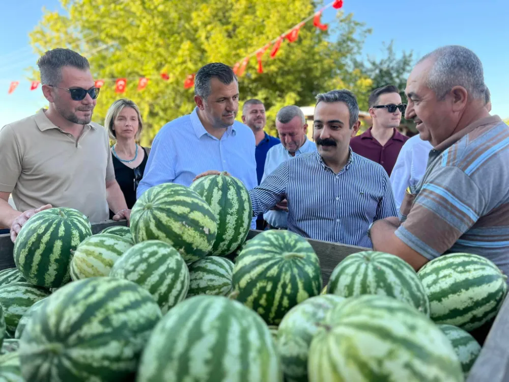 KURTDERE’DE KARPUZ TADINDA ŞENLİK