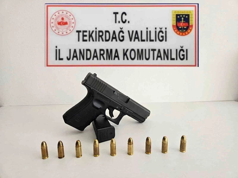 JANDARMA TARAFINDAN 2 RUHSATSIZ TABANCA ELE GEÇİRİLDİ