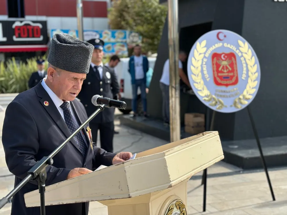 YAŞADIĞIMIZ BİR VATANIMIZ VARSA BUNU GAZİ VE ŞEHİTLERİMİZE BORÇLUYUZ 