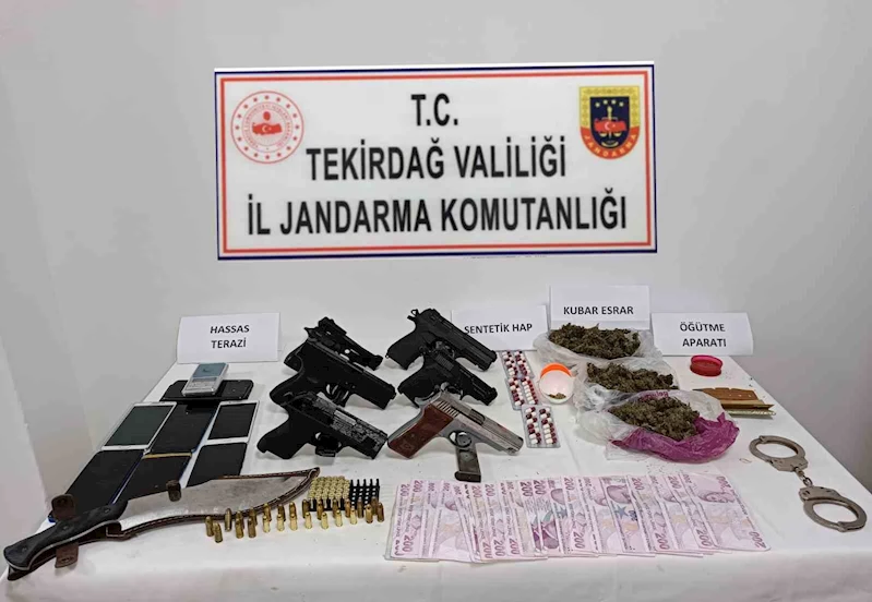 TEKİRDAĞ’DA JANDARMA OPERASYONUNDA SİLAH VE UYUŞTURUCU ELE GEÇİRİLDİ