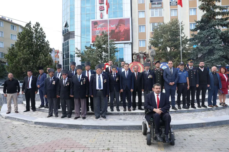 KAPAKLI’DA 19 EYLÜL GAZİLER GÜNÜ TÖRENLE KUTLANDI