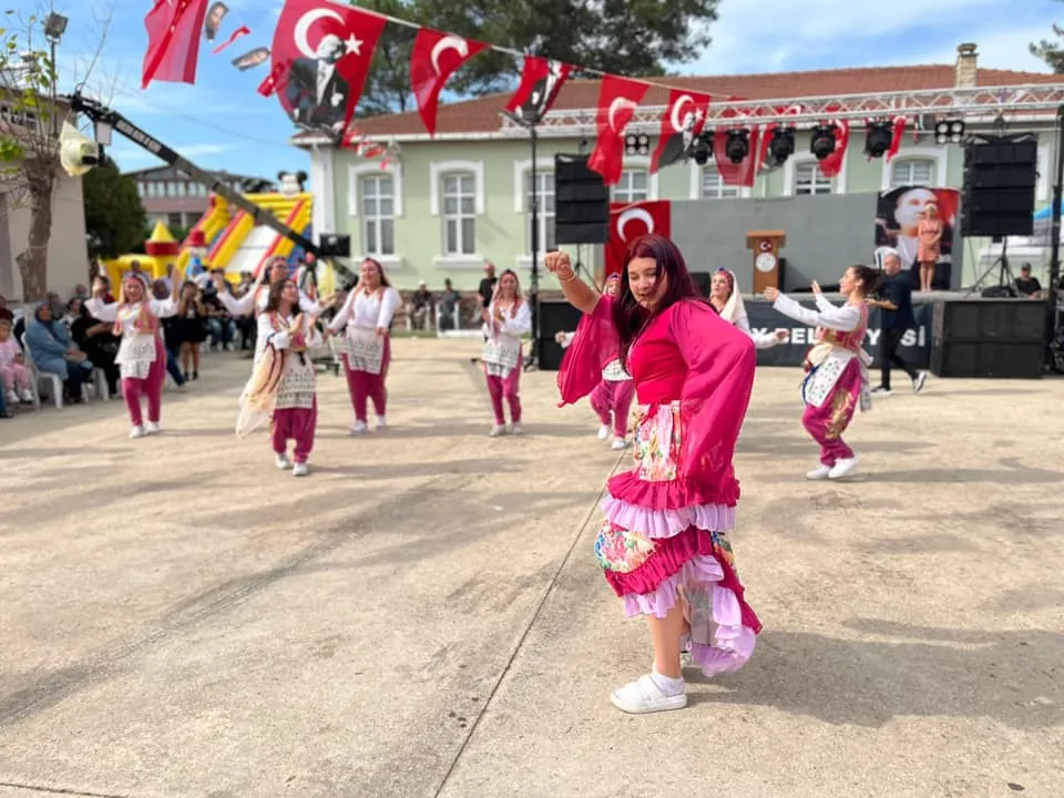 KÜÇÜKYONCALI KEŞKEK ŞENLİĞİ’NE YOĞUN İLGİ