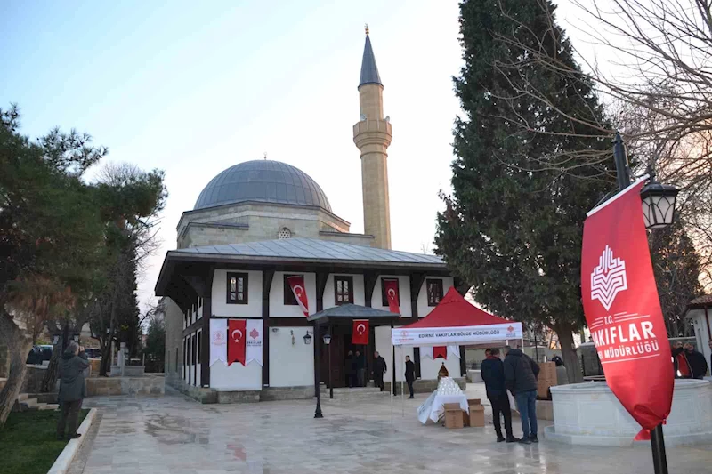 RESTORASYONU TAMAMLANAN 5 ASIRLIK CAMİ REGAİP KANDİLİ’NDE İBADETE AÇILDI