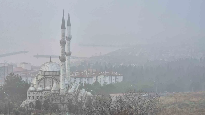 TEKİRDAĞ’DA YOĞUN SİS: SİS ŞEHRİ KAPLADI