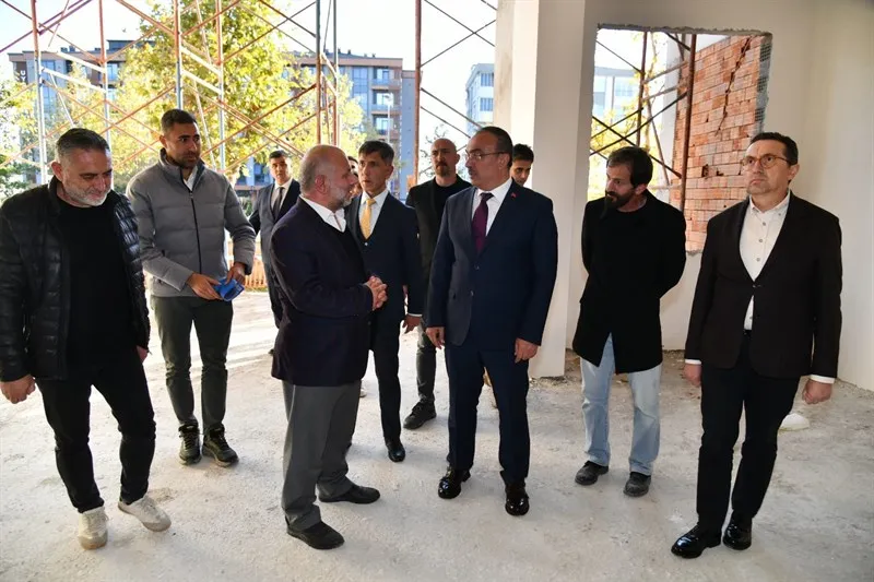 VALİ SOYTÜRK ÇORLU’DA OKUL İNŞAATINDA İNCELEMELERDE BULUNDU