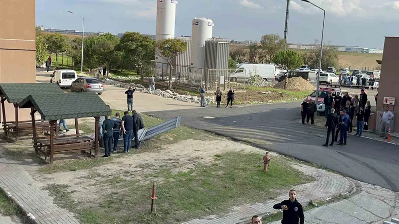 HASTANENİN ELEKTRİK PANOLARINDA KORKUTAN PATLAMA