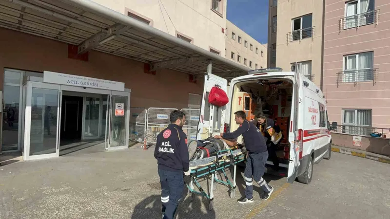 TEKİRDAĞ’DA İSKELEDEN DÜŞEN İŞÇİ AĞIR YARALANDI