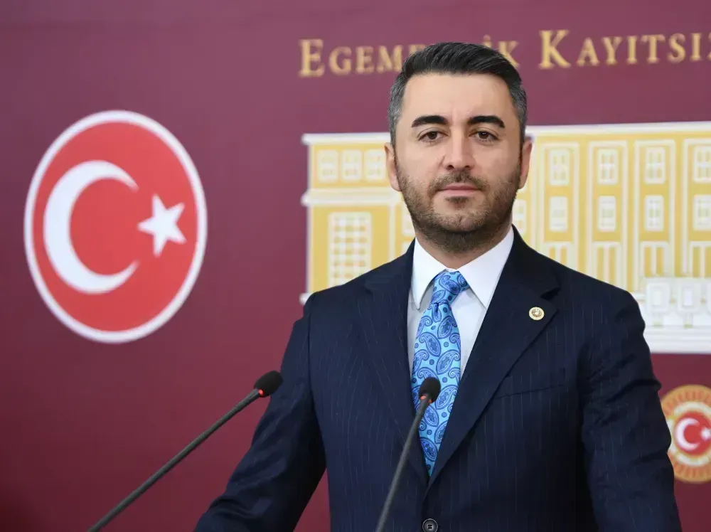 CEM AVŞAR: “EGEMENLİK KAYITSIZ, ŞARTSIZ MİLLETİNDİR İLKESİ PUSULAMIZDIR”