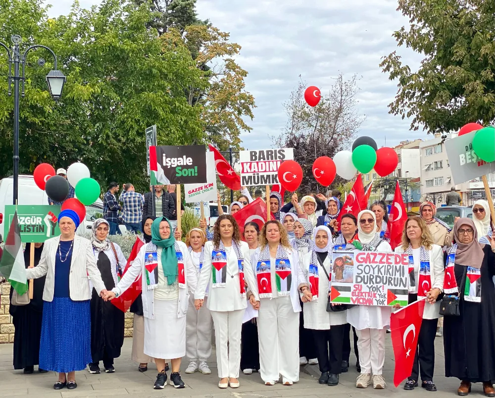 AK PARTİ TEKİRDAĞ İL KADIN KOLLARI’NDAN GAZZE İÇİN ‘SESSİZ ÇIĞLIK’