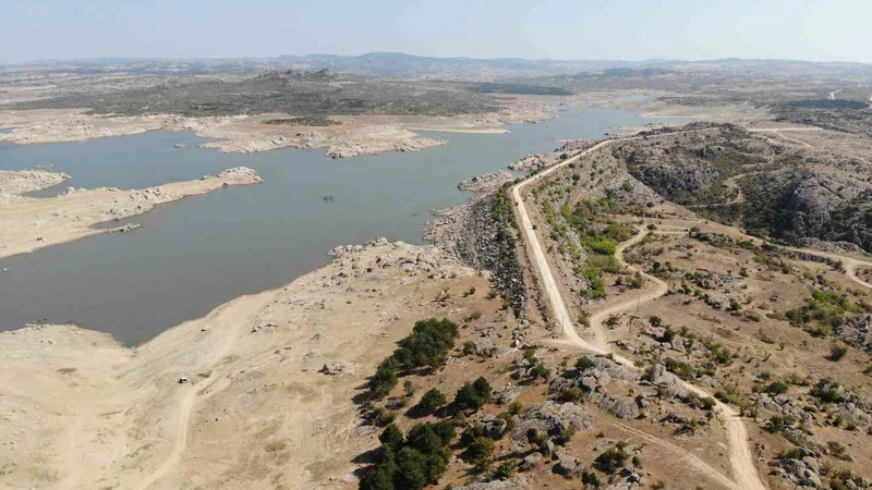 TRAKYA’DAKİ 14 BARAJDAKİ TOPLAM SU MİKTARI 287 MİLYON 318 BİN METREKÜP