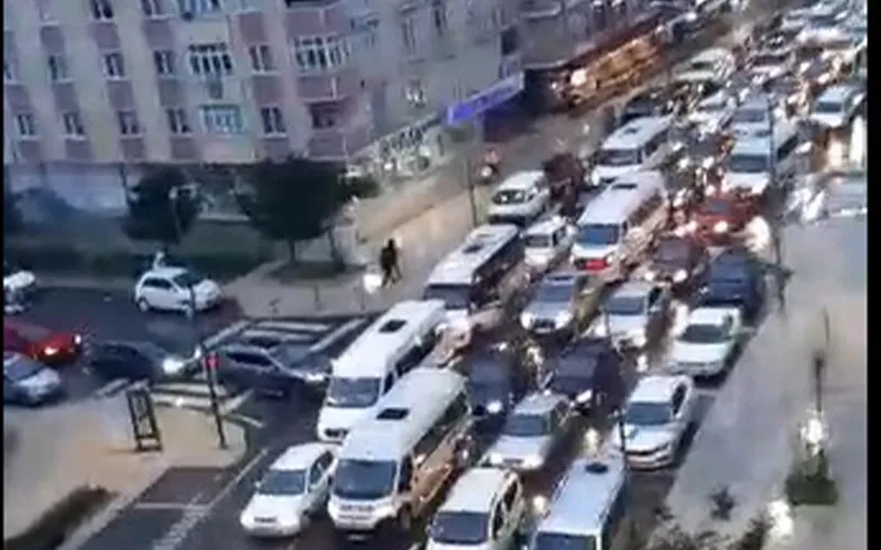 ŞİDDETLİ SAĞANAK YAĞIŞ ÇERKEZKÖY