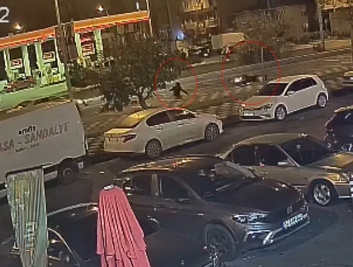 METRELERCE SÜRÜKLENDİ, KAZAYI YARA ALMADAN ATLATTI: O ANLAR KAMERADA