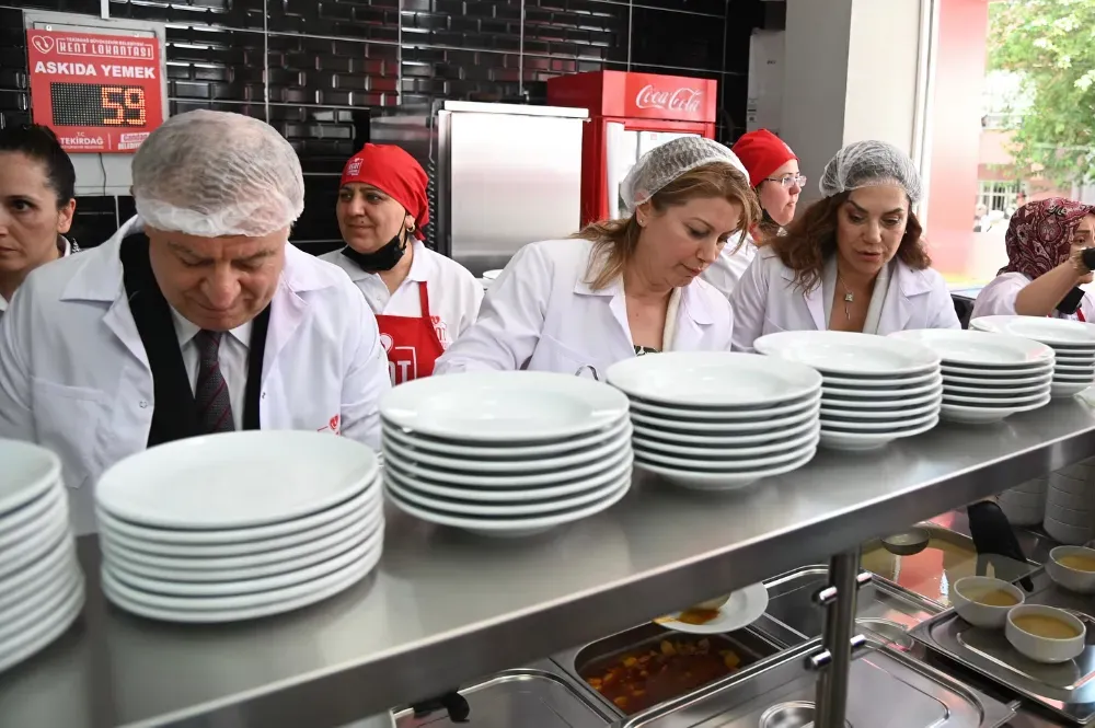 KENT LOKANTALARI 1 YAŞINDA