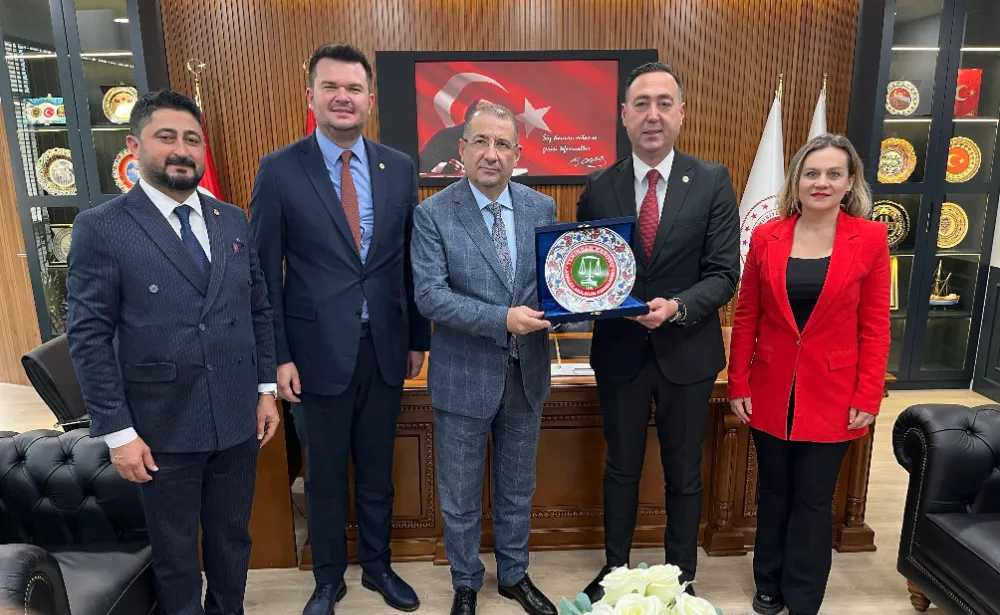 TEKİRDAĞ BAROSU’NDAN BÖLGE ADLİYE MAHKEMESİ BAŞSAVCISI YAĞIZ’A ZİYARET