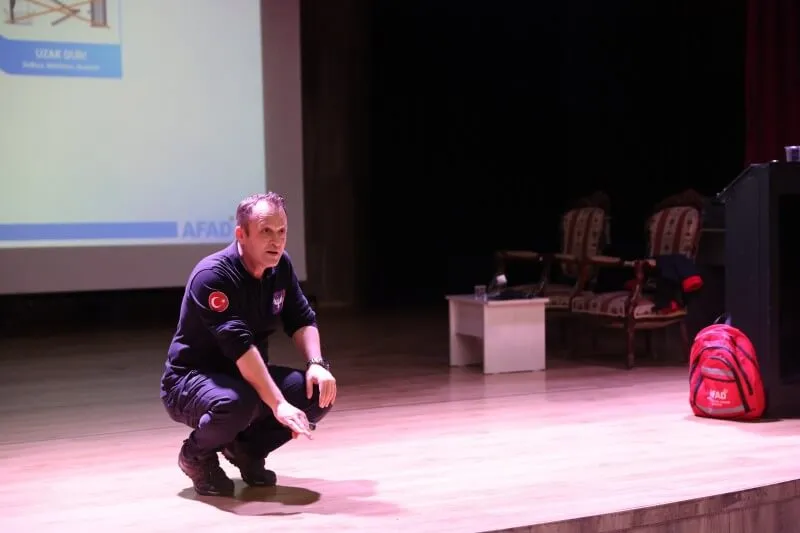 KAPAKLI BELEDİYESİ PERSONELİNE AFET FARKINDALIK EĞİTİMİ VERİLDİ