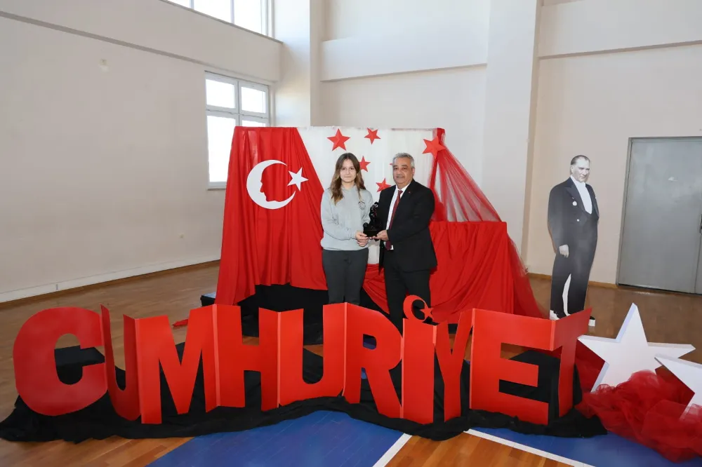 CUMHURİYET COŞKUSU ÖZEL ÇOSB MTAL’DE ZİRVEYE ULAŞTI