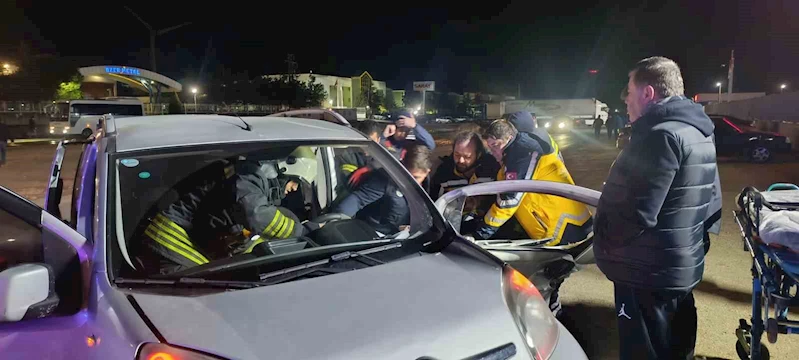 ÇERKEZKÖY’DE FECİ KAZA KAMERADA: 6 YARALI